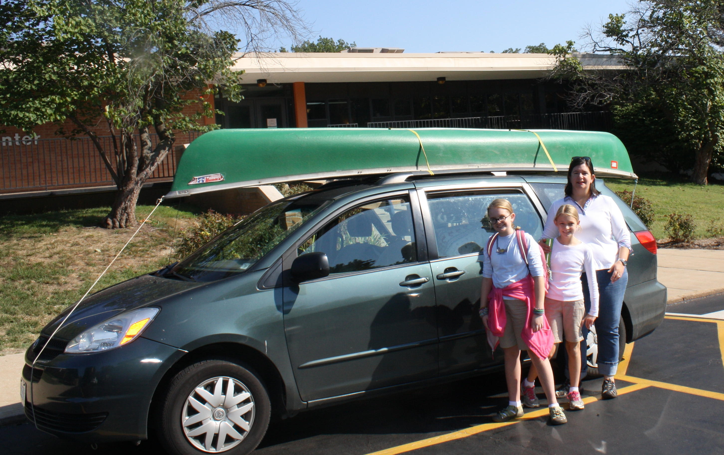 2013-09-27 BJC Toyota Canoe.jpg